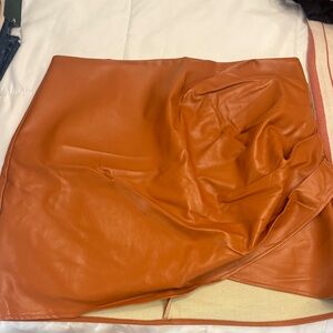 SHEIN Orange Faux Leather Pencil Skirt
